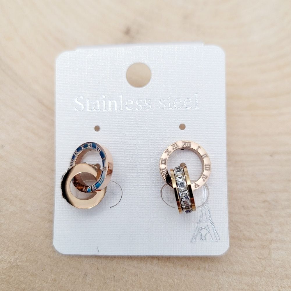 Brand New Gold Tone Rounds Rhinestone Earrings